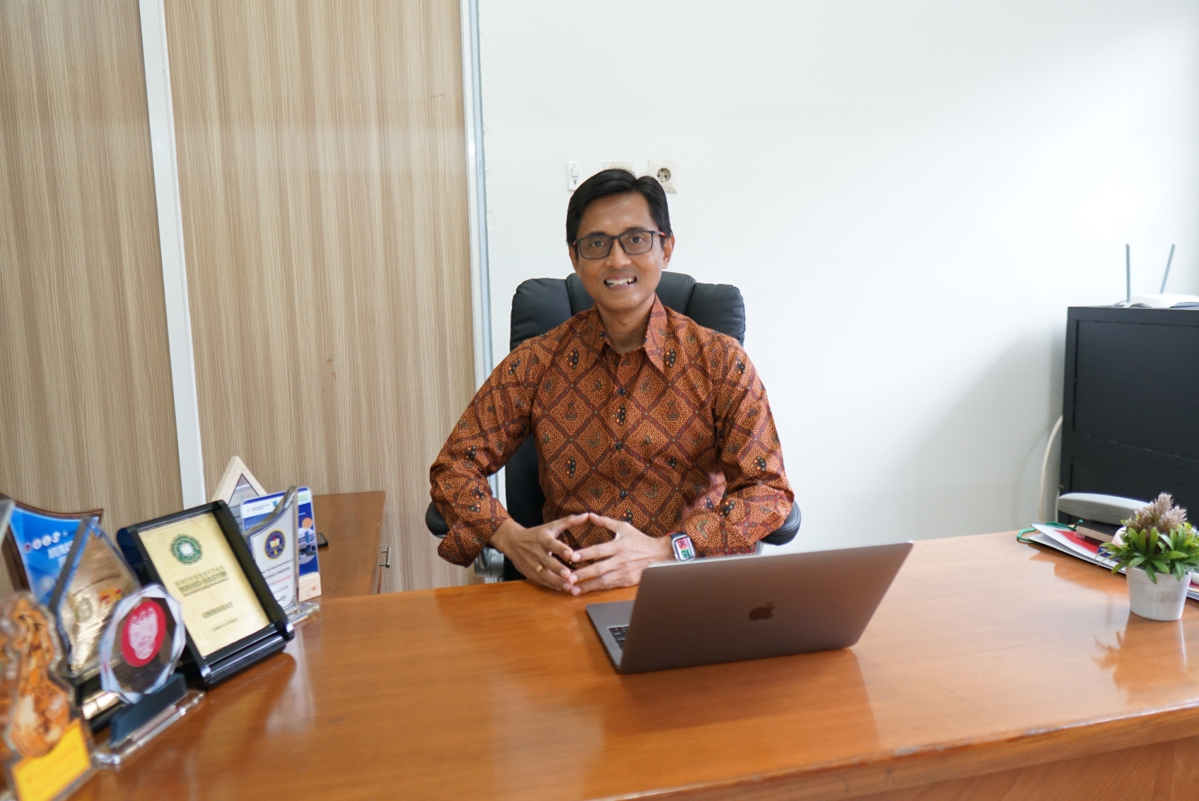 Prof. Kristoko Dwi Hartomo