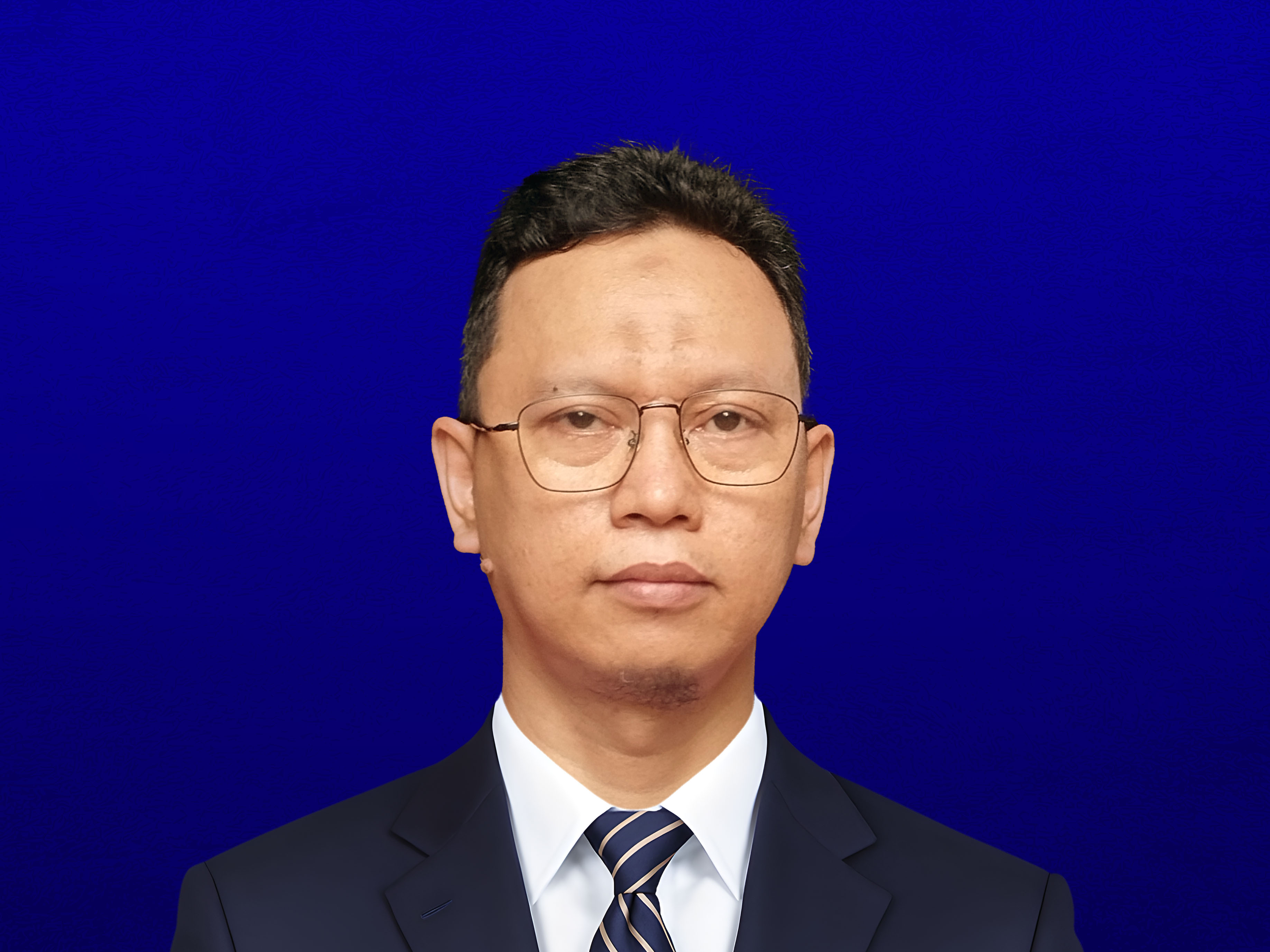 Fitro Nur Hakim, S.Sn., M.Sn.